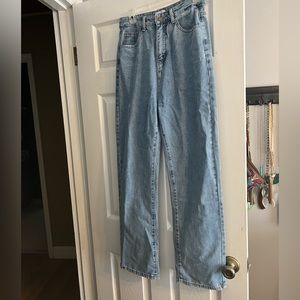 Size 28. Never worn.